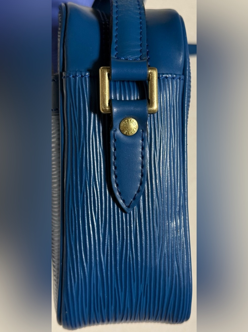 Louis Vuitton Vintage Trocadero Epi Leather - Picture 6 of 16